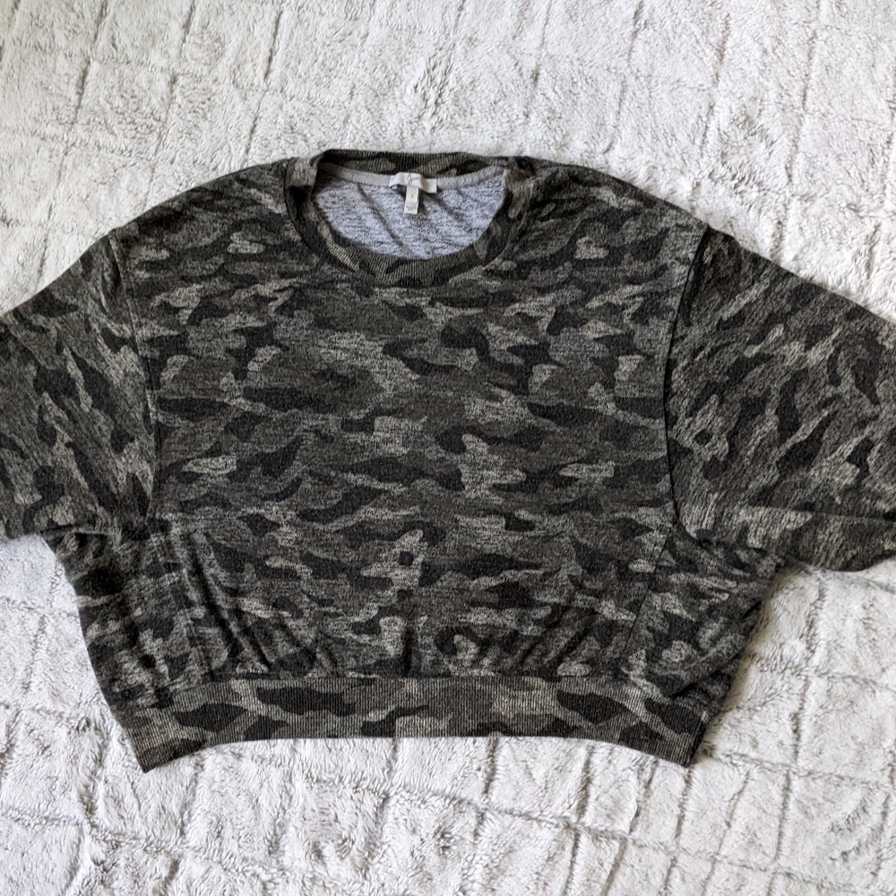 Joie Camo Cropped Crew Neck Baggy Loose Batwing Shirt Small